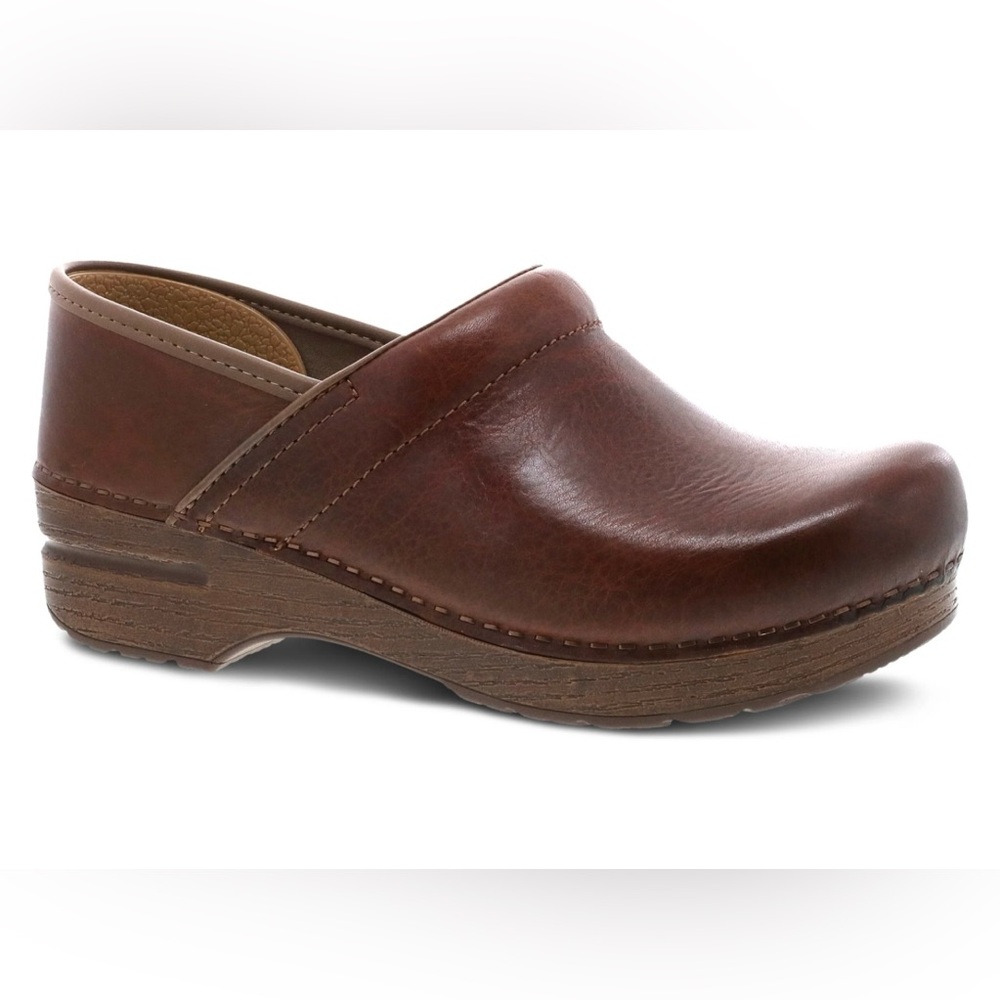 DANSKO PROFESSIONAL CLOGS, SIZE 38 (7.5 US).